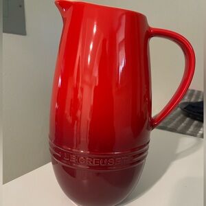 Le Creuset Pitcher